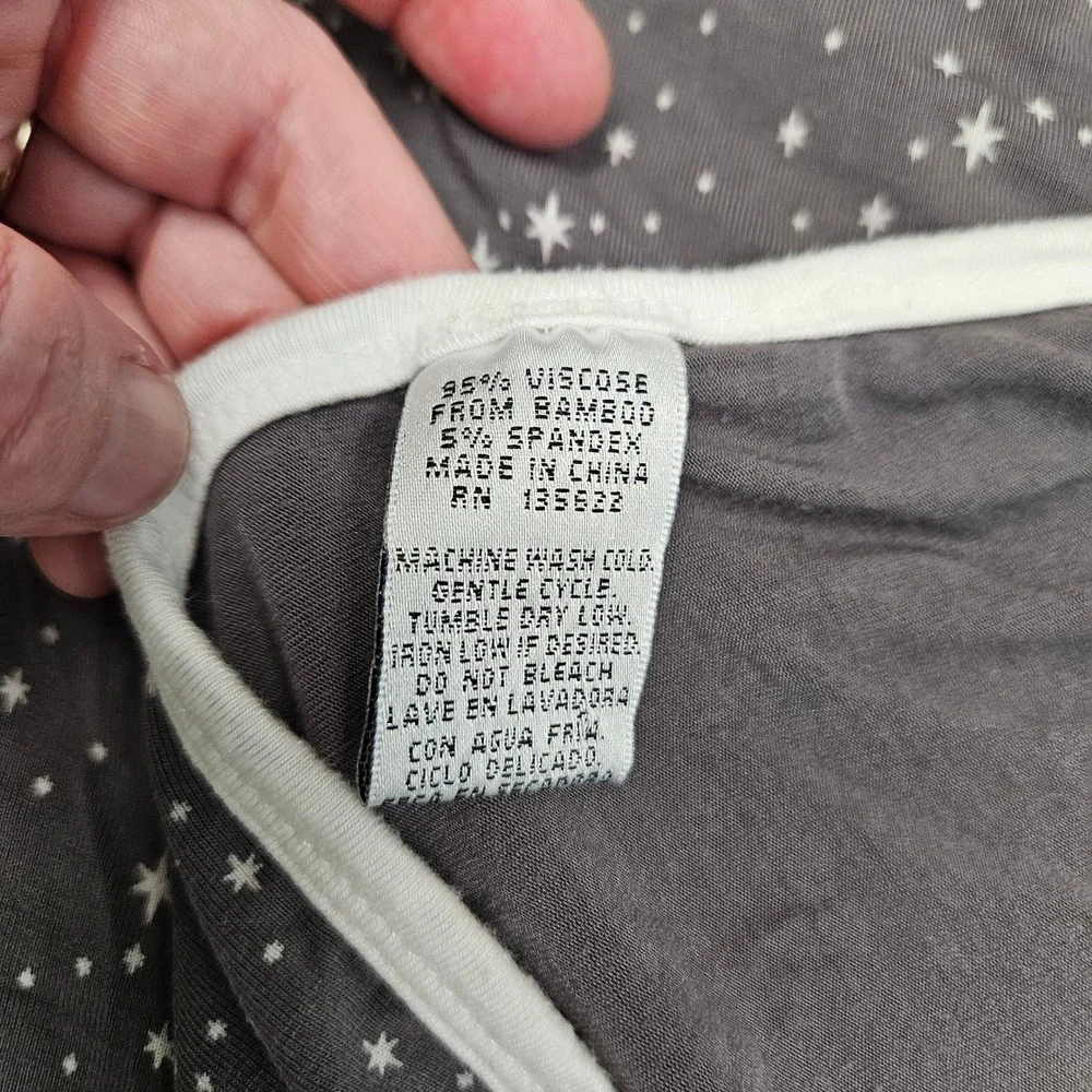 Kickee Pants drift into
